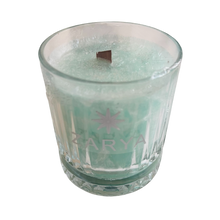 Laden Sie das Bild in den Galerie-Viewer, Weihnachtskerze "Winter Time" inkl. MwSt. zzgl. Versand