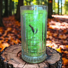 Laden Sie das Bild in den Galerie-Viewer, Kraftbaumkerze "Zeder" inkl. MwSt. zzgl. Versand