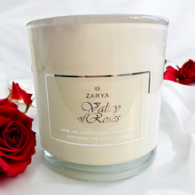 Laden Sie das Bild in den Galerie-Viewer, Wellnesskerze "Valley of Roses" inkl. MwSt. zzgl. Versand