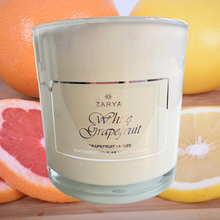 Laden Sie das Bild in den Galerie-Viewer, Wellnesskerze "White Grapefruit" inkl. MwSt. zzgl. Versand