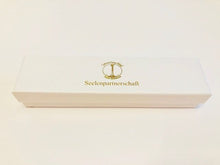 Laden Sie das Bild in den Galerie-Viewer, Schachtel für Energiestab "Seelenpartnerschaft" inkl. MwSt zzgl. Versand