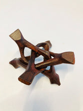 Laden Sie das Bild in den Galerie-Viewer, Schungit Energiekugel inkl. MwSt zzgl. Versand