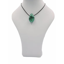 Laden Sie das Bild in den Galerie-Viewer, Smaragd Kette inkl. MwSt. zzgl. Versand