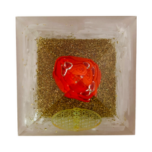 Laden Sie das Bild in den Galerie-Viewer, Orgonit Pyramide "Calm Emotions" inkl. MwSt zzgl. Versand