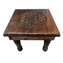 Laden Sie das Bild in den Galerie-Viewer, Beistelltisch "Blume des Lebens" inkl. MwSt. zzgl. Versand