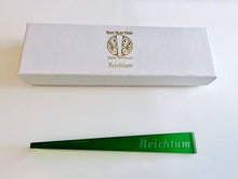 Laden Sie das Bild in den Galerie-Viewer, Mystic Master Wands "Reichtum" (grün) inkl. MwSt zzgl. Versand